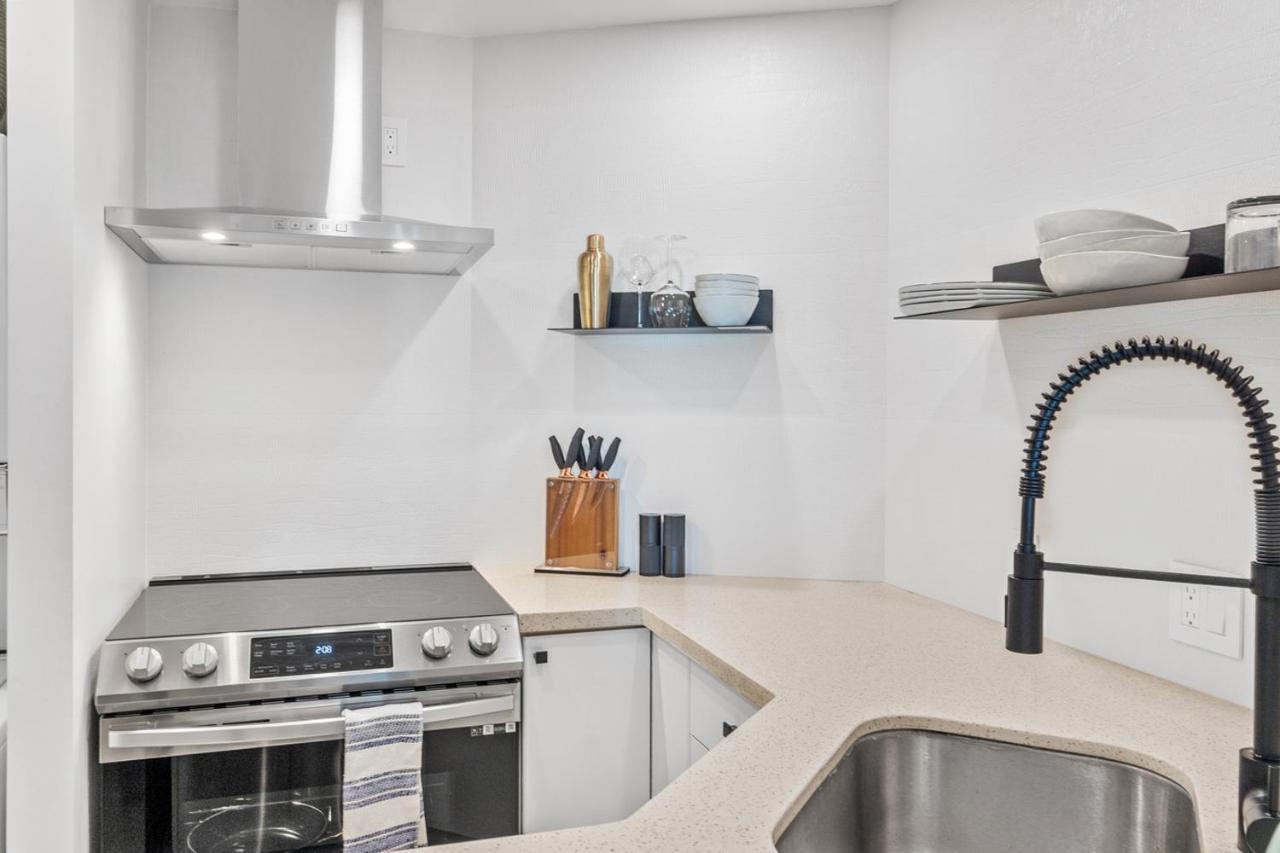 شقة Downtown Luxury 1Br Coal Harbour فانكوفر المظهر الخارجي الصورة
