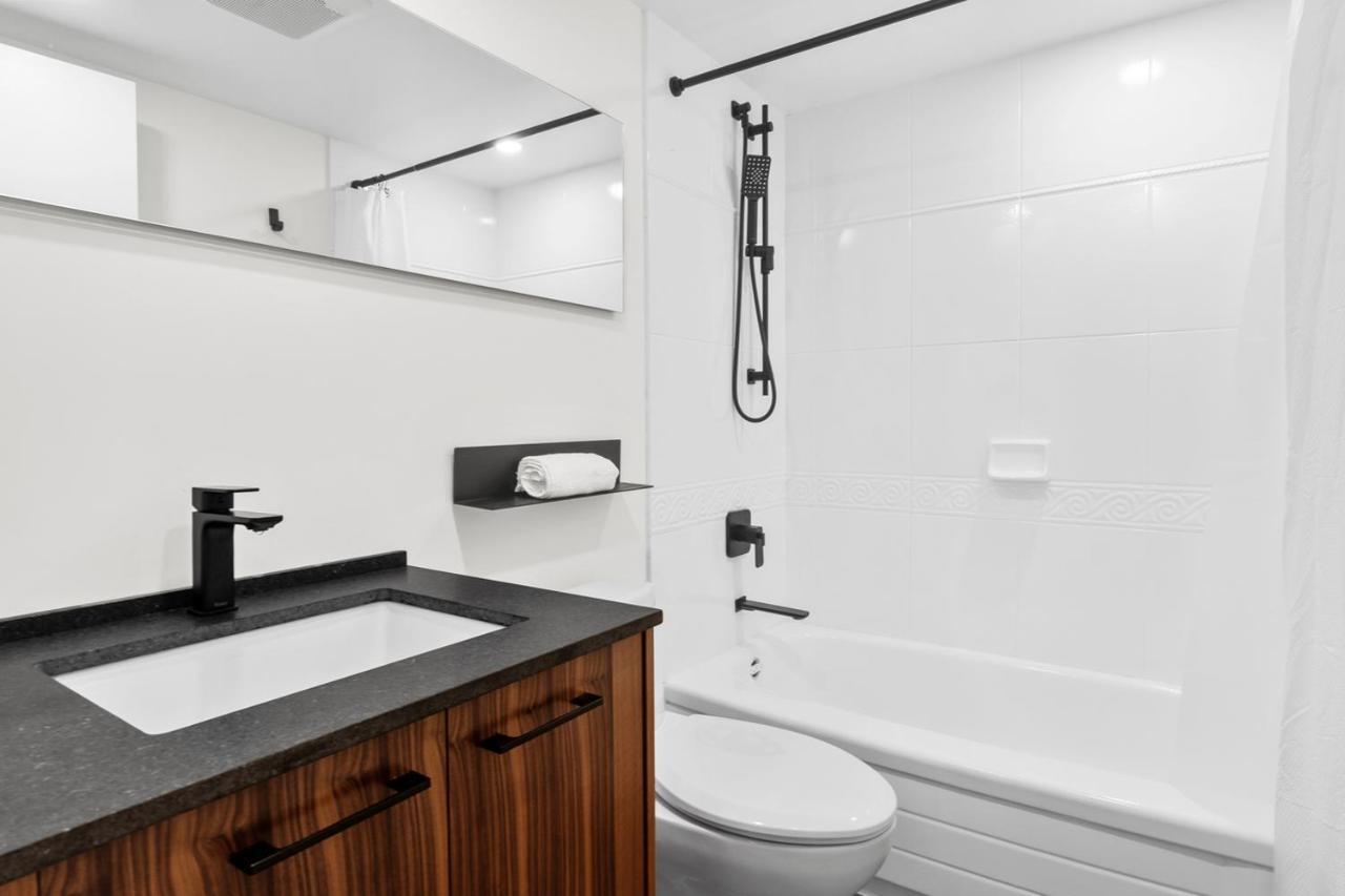 شقة Downtown Luxury 1Br Coal Harbour فانكوفر المظهر الخارجي الصورة