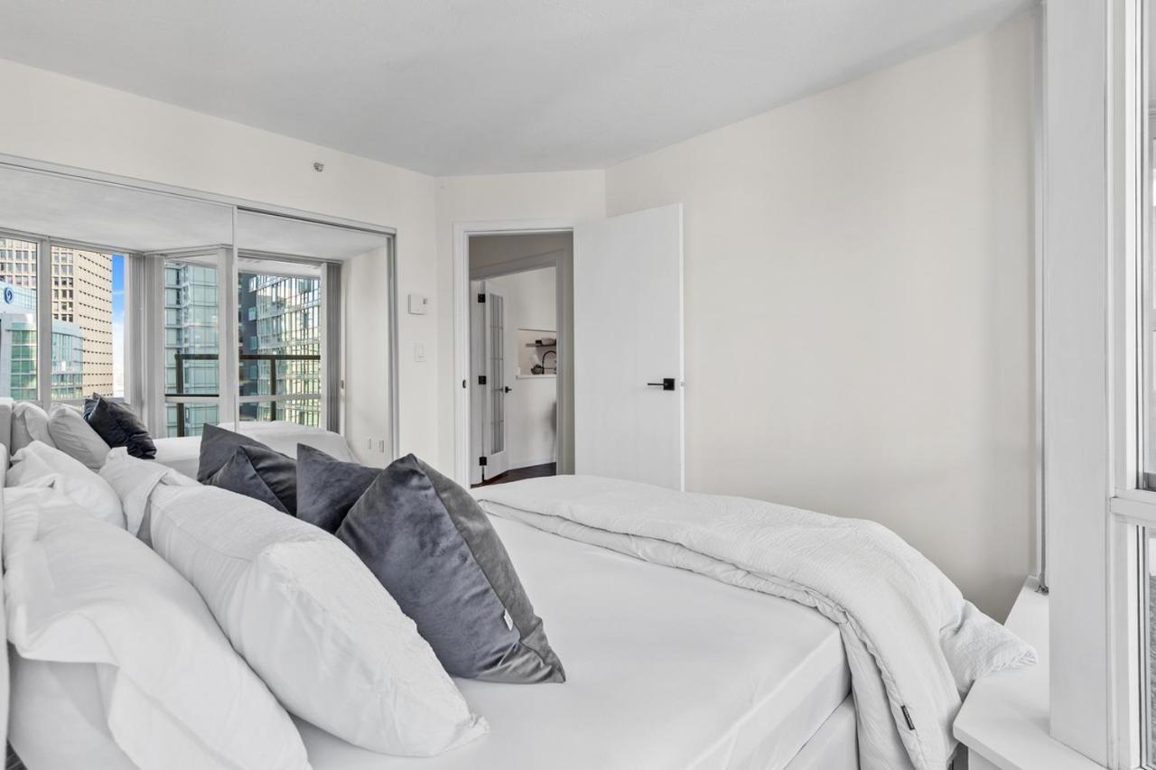 شقة Downtown Luxury 1Br Coal Harbour فانكوفر المظهر الخارجي الصورة