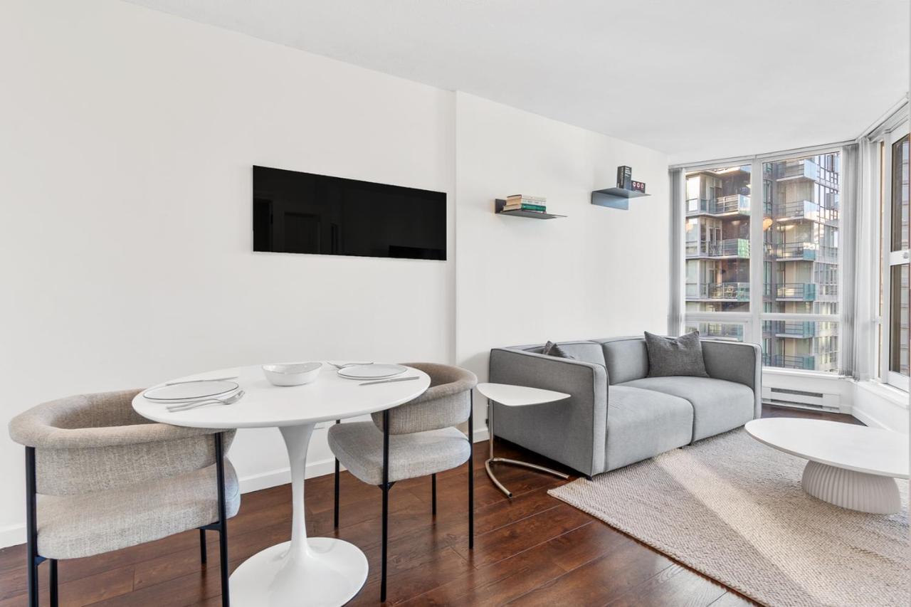 شقة Downtown Luxury 1Br Coal Harbour فانكوفر المظهر الخارجي الصورة